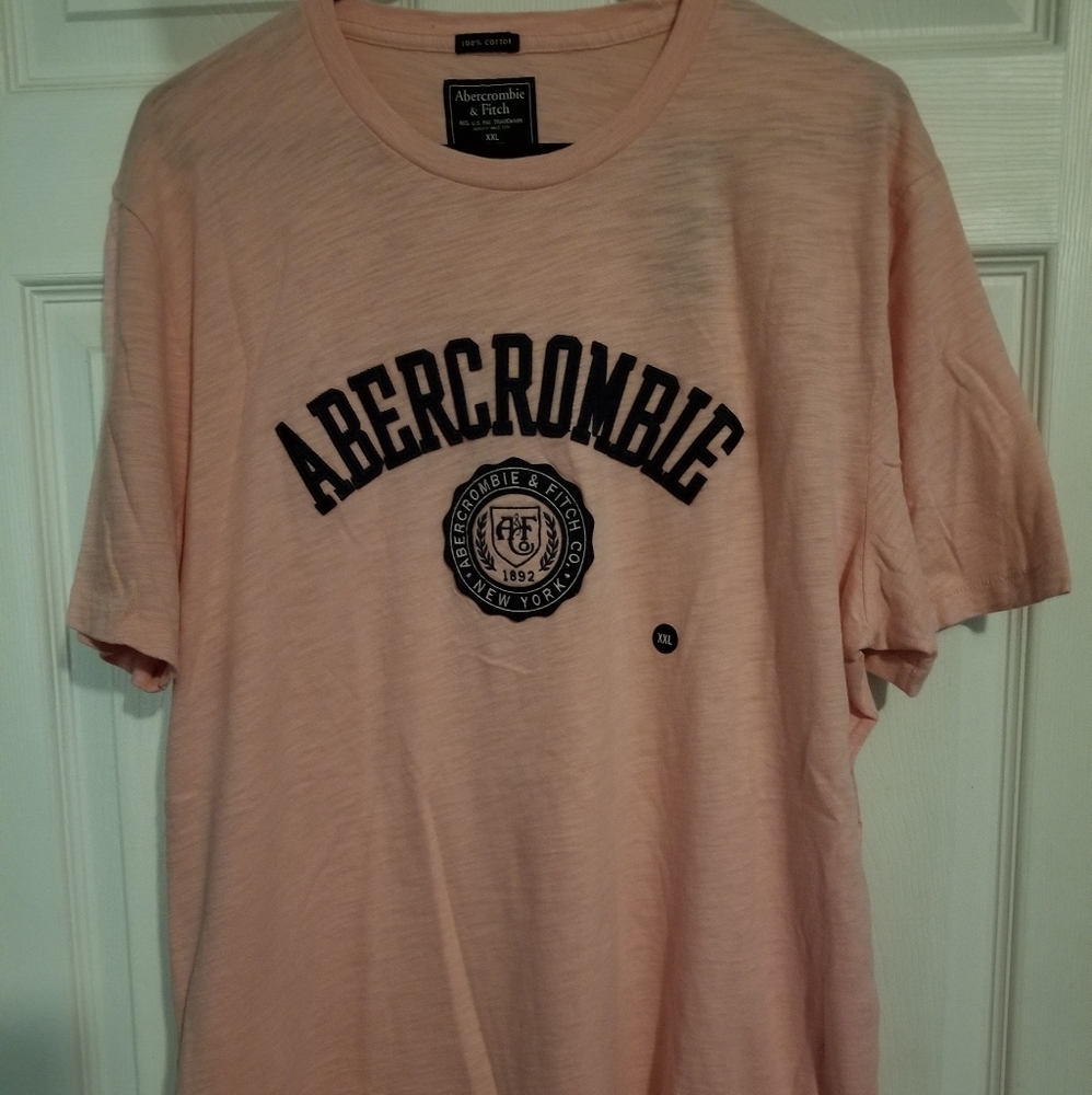 Men's XXL NWT Abercrombie Pink Logo Tshirt